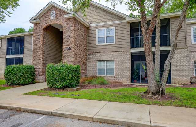 FIRST FLOOR APARTMENT COMMUNITY POOL! photos photos