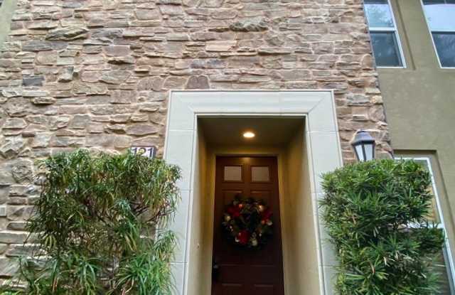 Irvine Furnished 2 Bedroom Home photos photos