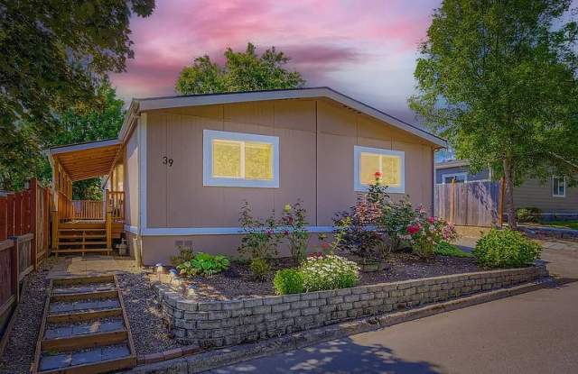 13620 Southwest Beef Bend RoadUnit 39 - 13620 Southwest Beef Bend Road, King City, OR 97224