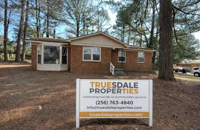 Charming 3BR brick home with Bonus Den photos photos