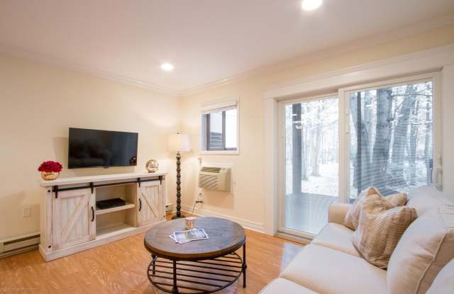 120 Lexington Court photos photos