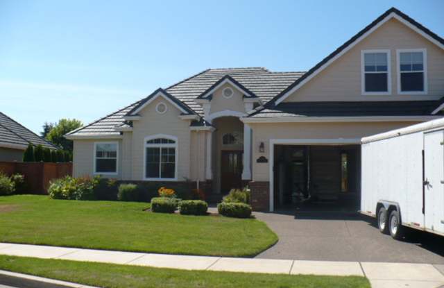 Stunning! - 3967 Mirror Pond Way, Eugene, OR 97408 Stunning! - 3967 Mirror Pond Way, Eugene, OR 97408