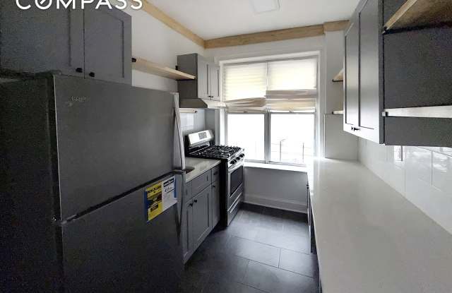 319 East 49th Street photos photos