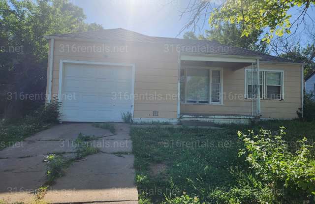 $995 - 3 bedroom / 1 bathroom Single Family Home photos photos $995 - 3 bedroom / 1 bathroom Single Family Home photos photos