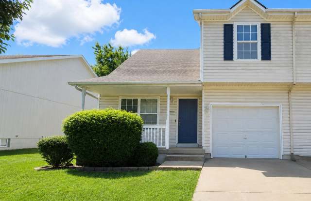 3 Bed, 1.5 Bath Duplex with Garage and Extra Storage Space! photos photos