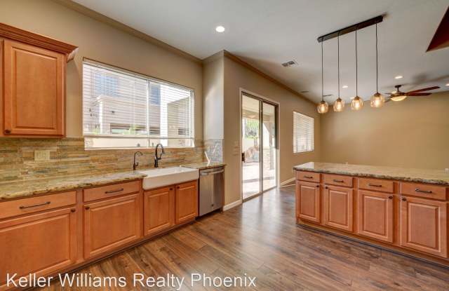 3946 South Greythorne Way - 3946 South Greyhorne Way, Chandler, AZ 85248