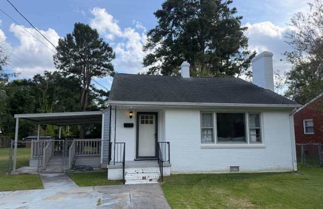 Brick Home in New Bern Gallery 1