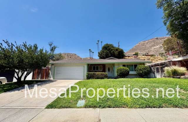 561 Spruce St photos photos