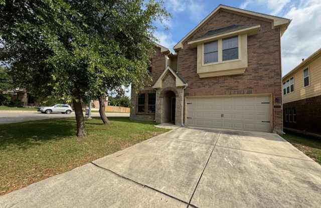 Texas Size Home!! Featuring over 2700 sq ft photos photos