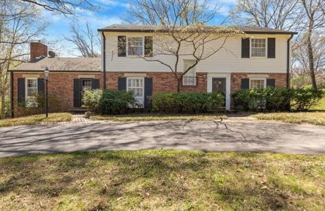 9808 Copper Hill Road - 9808 Copper Hill Road, Ladue, MO 63124