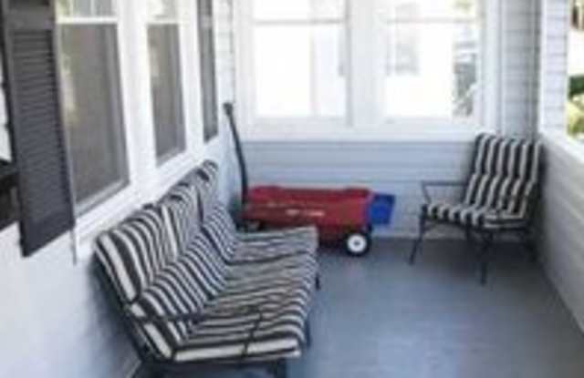 239 Ridgewood Ave Gallery 2