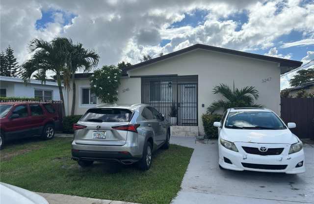 3245 SW 89th Ave photos photos