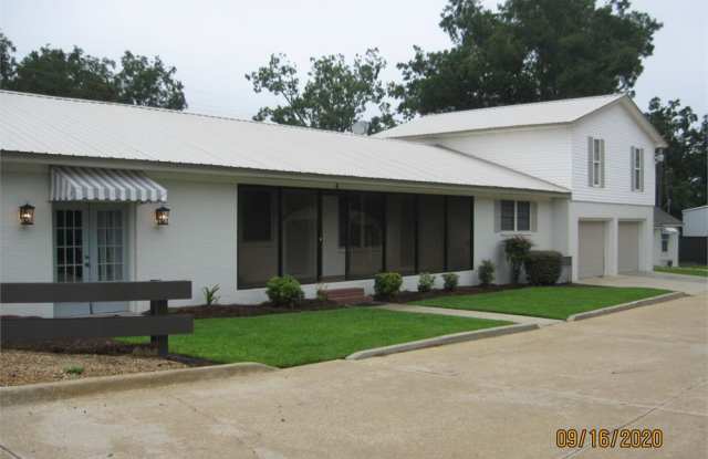 2440 US Highway 41 - B - 2440 US Highway 41, Tift County, GA 31793