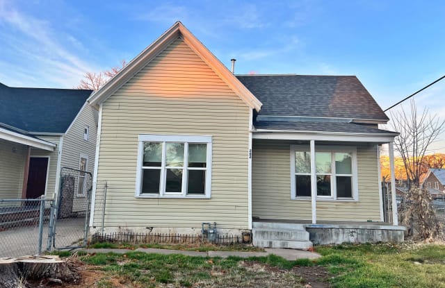 262 33rd St. photos photos