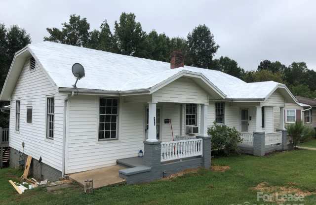 660 E Sharpe Street photos photos