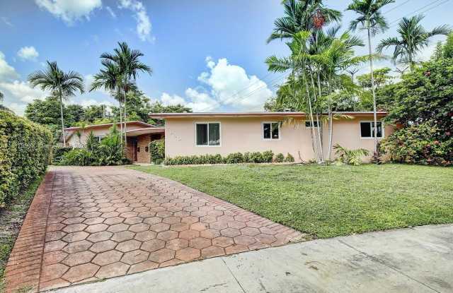 8930 SW 149th Ter photos photos
