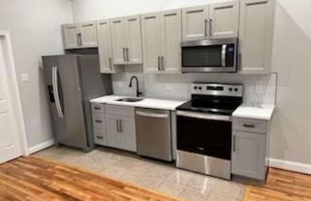 327 RACE ST #2B - 327 Race Street, Philadelphia, PA 19106 327 RACE ST #2B - 327 Race Street, Philadelphia, PA 19106