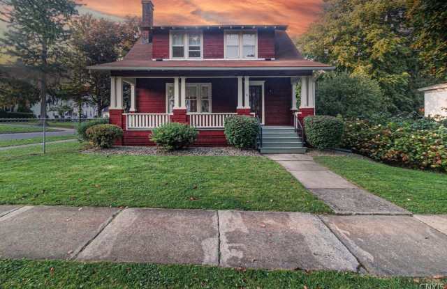 6 Sanger Avenue photos photos