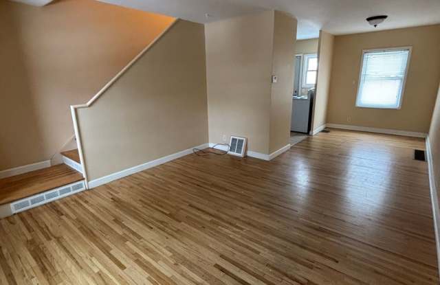 2 Bedroom 1 Bathroom Townhouse for Rent! photos photos