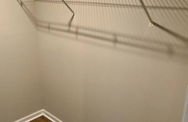 3001 Macgregor Downs Road Gallery 3
