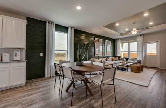 700 Forestdale Court photos photos