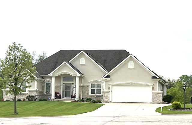 4 bedroom Franklin Single Family Gallery 1