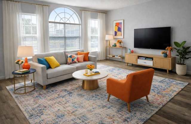 2494 SWEETWATER CLUB Circle Gallery 2