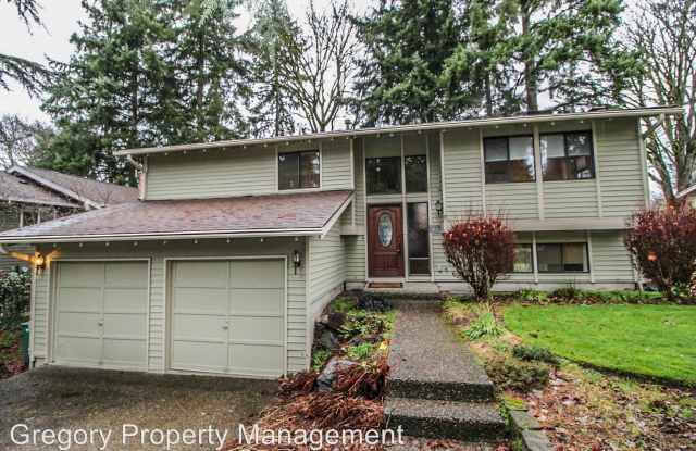 9326 NE 143rd St - 9326 Northeast 143rd Street, Kirkland, WA 98034