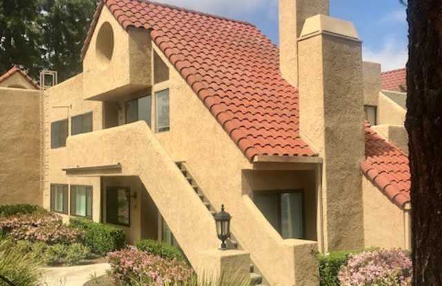 Fantastic 2Br/2Ba Upper Condo in Bernardo Pines photos photos
