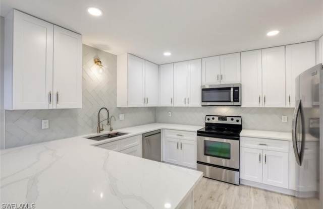 13131 Whitehaven Lane - 13131 Whitehaven Lane, Lee County, FL 33966