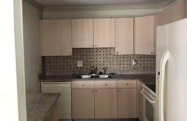 3948 Versailles DriveUnit 3948B - 3948 Versailles Drive, Orlando, FL 32808