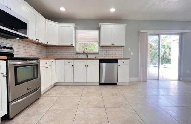 11535 Sanderling Drive, Wellington, FL 33414 Gallery 3