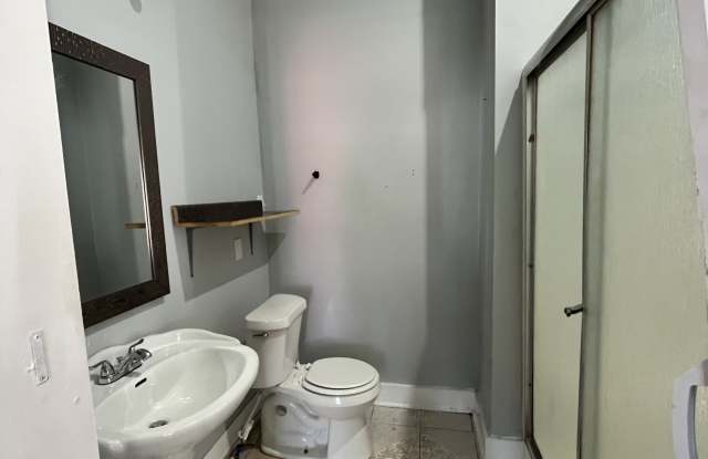 104 North 11th Avenue - B Gallery 4