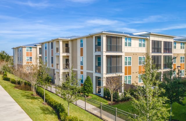 Reserve at Orange City Apartment Homes Gallery 4