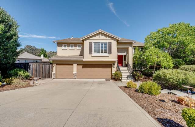 Spacious El Dorado Hills Home with 3-Car Garage, Solar, and Greenbelt Views! Gallery 1