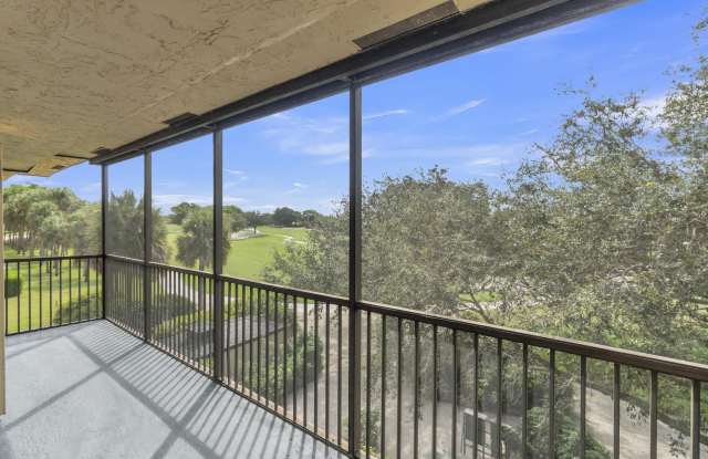 200 Jacaranda Country Club Dr photos photos