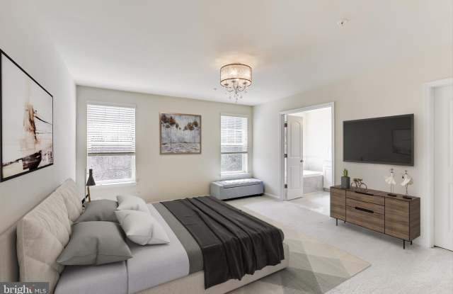 11852 BOLAND MANOR Drive Gallery 2