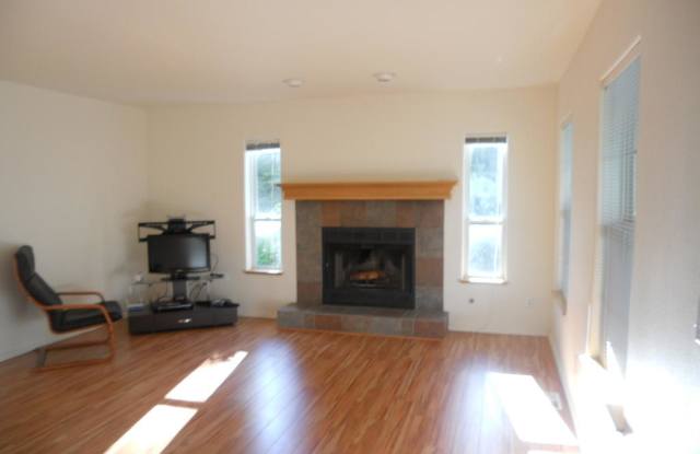 3930 Rabbit Creek Road Gallery 2