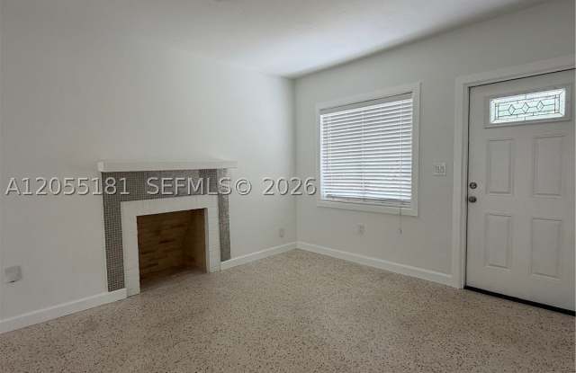 6410 SW 63rd Ct Gallery 4