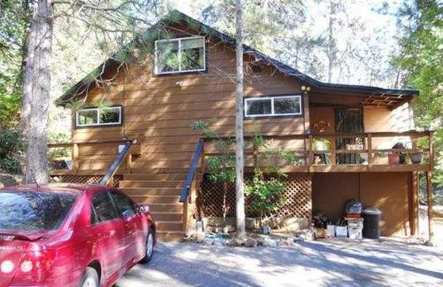 Warm and Cozy in the Twain Harte Trees!!! photos photos
