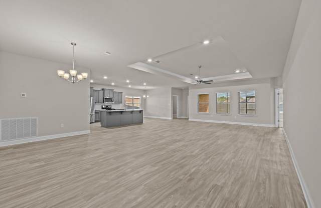 4 BEDROOM IN LONG BEACH Gallery 4
