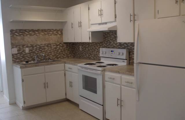 705 S JACKSON ST APT 7B photos photos