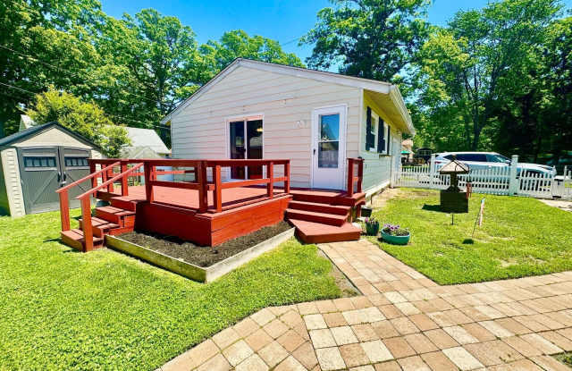 4740 FREDERICK Avenue photos photos