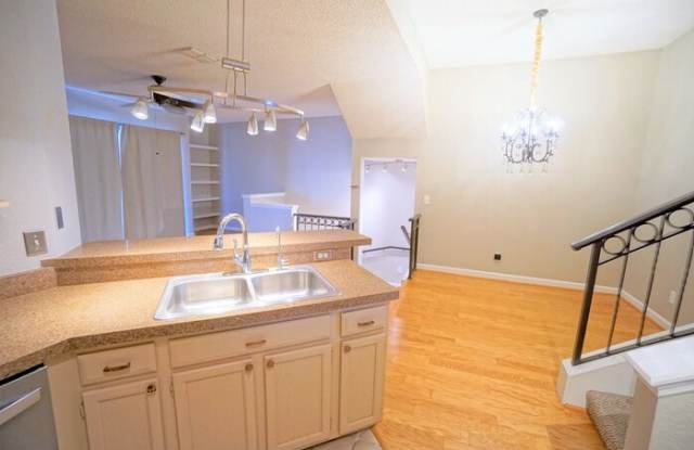 621 Island Place Way Gallery 3