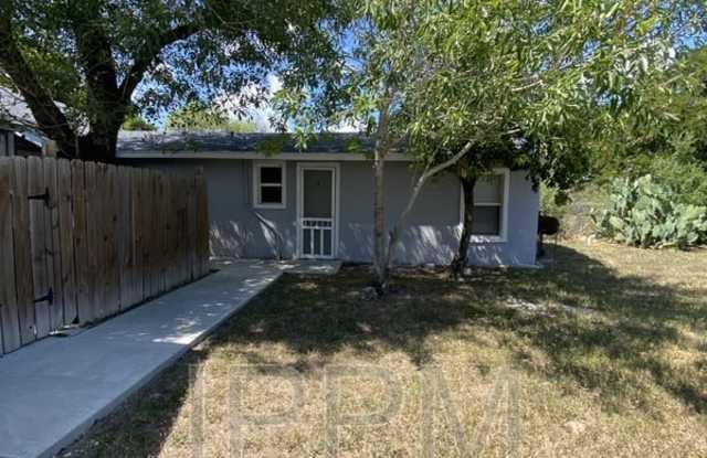 902 N D St photos photos
