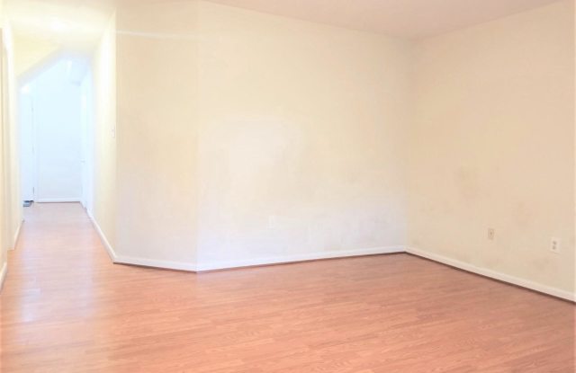 2450 CLOVER FIELD CIRCLE Gallery 4