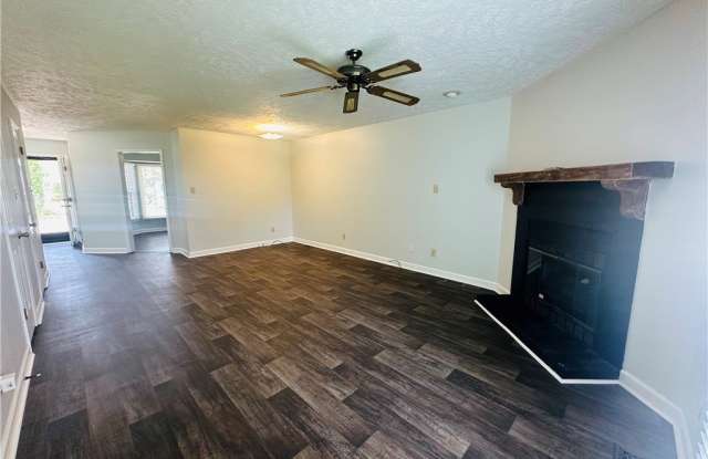 4848 Pinedale Boulevard Gallery 3