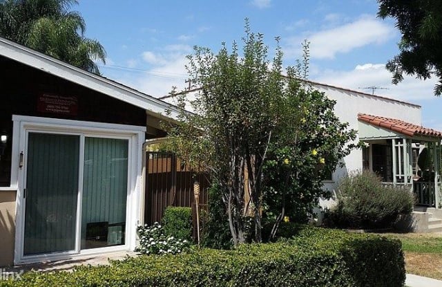 1321 Roycroft Avenue - 1321 Roycroft Avenue, Long Beach, CA 90804
