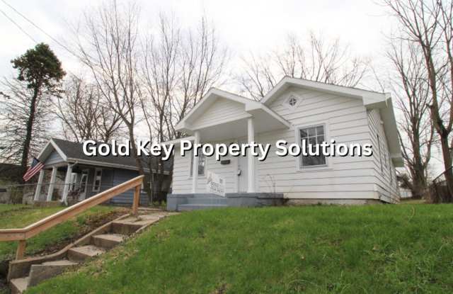 MOVE IN SPECIAL!! HALF OFF 1ST MONTH'S RENT!! 3 BR 1 BA House with New Appliances and Garage (SECTION 8 APPROVED) photos photos