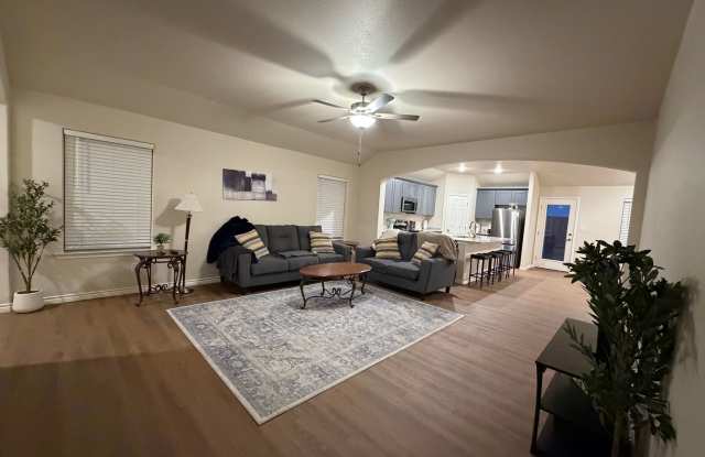 Brand New Home in Shenandoah! Gallery 3